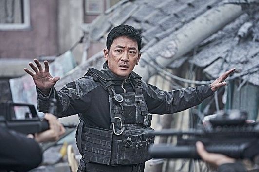 영화 '백두산' 스틸 이미지.사진=네이버 영화