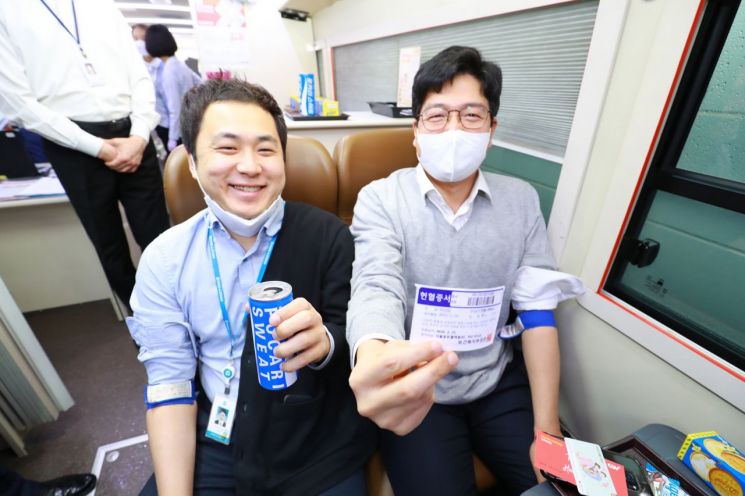 CJ·SPC 등 식품기업 "코로나19 확산, 더 이상은 안 된다…기부행렬"
