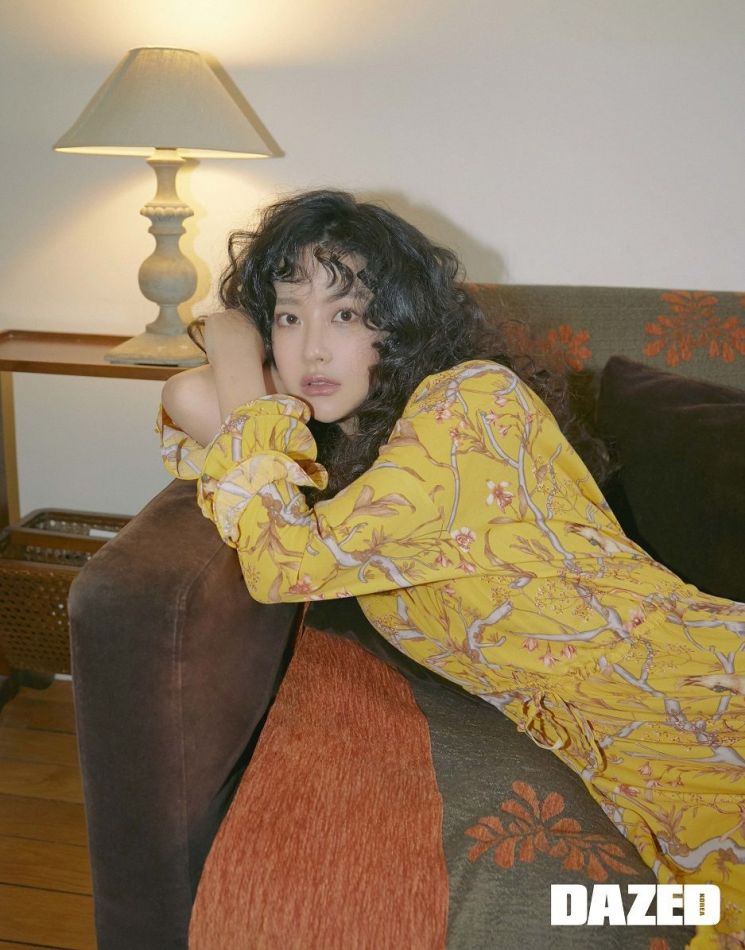 오연서, 히피펌 헤어에 보헤미안 패션