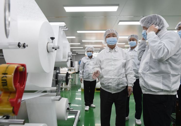 마스크 생산업계 "MB필터 수입 확대해달라"…洪 "적극 추진"