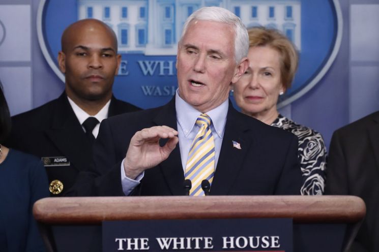 미, 입국금지 대상국에 영국·아일랜드 추가…미국내 여행 제한 가능성