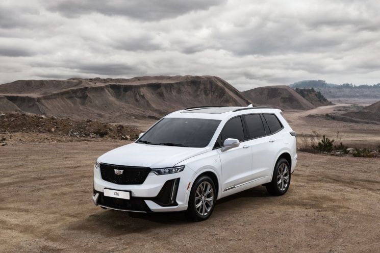 캐딜락 XT6 출시…GV80·GLE와 맞대결