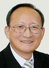 [시시비비]위기를 지나며