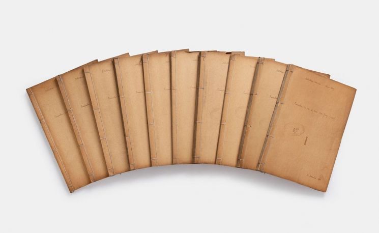 앙리 슈발리에가 필사한 '헌종대왕국장도감의궤', 국립기메동양박물관(Musee national des arts asiatiques - Guimet) 소장. [국외소재문화재재단 제공. 재판매 및 DB 금지]