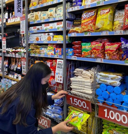 편의점 이마트24, '수입과자 특화매장' 1200곳으로 확대