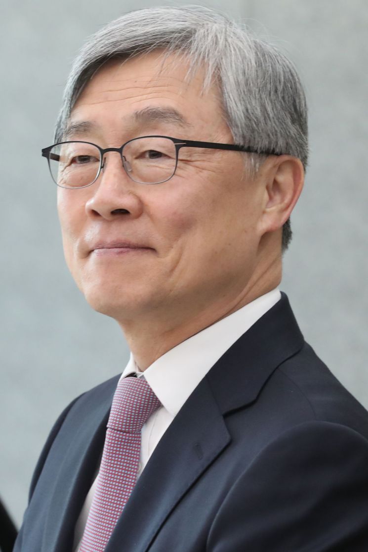 감사원장 "코로나19 업무, 개인 비리 없는 한 문책 없다" 적극행정 독려