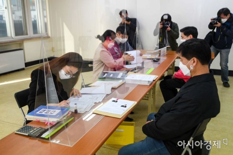 [포토]국회의원선거 후보자 등록 시작