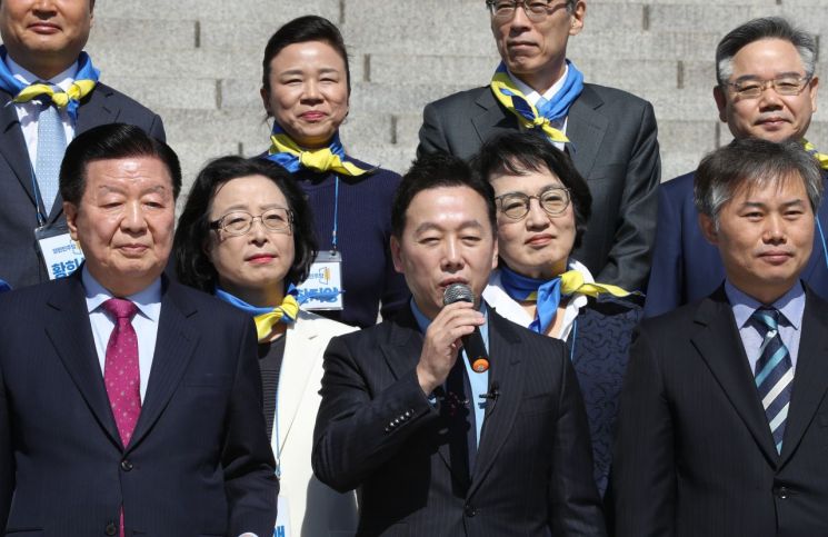 정봉주 "시민당, 민주당 주장 반복…열린당은 독자 목소리내는 '진짜'"