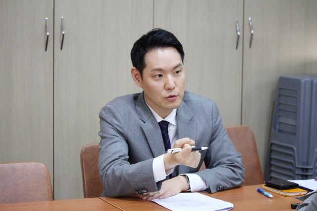 [격전지를 가다] "강남 주민들, 돈보다 자녀 미래 뽑을 것…이변 만들어 내겠다"