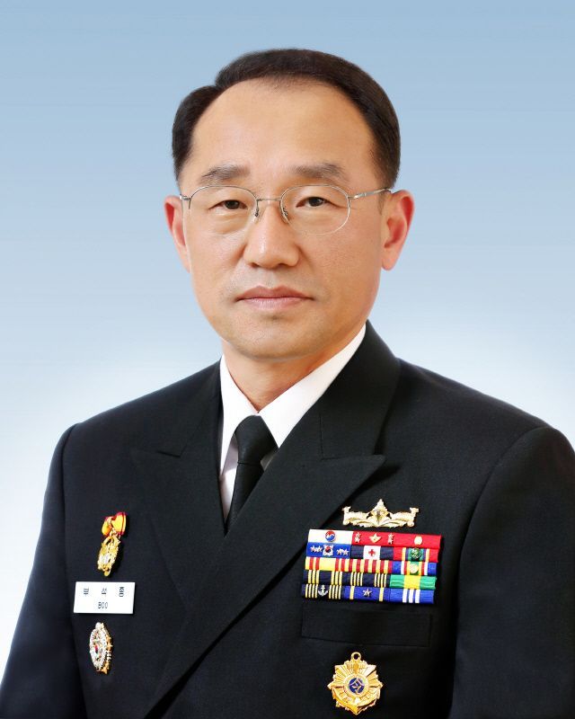 신임 해군참모총장에 부석종 중장