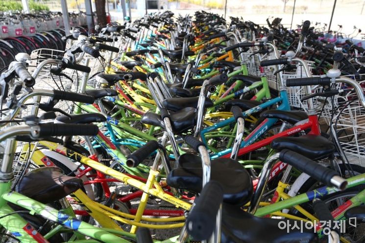 [포토]한강공원 자전거 대여점 운영 중단 