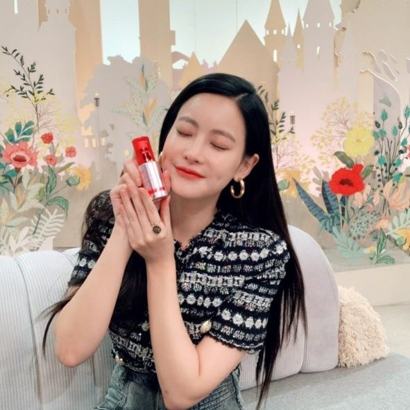 오연서가 겟잇뷰티에서 소개한 'AHC 선세럼'