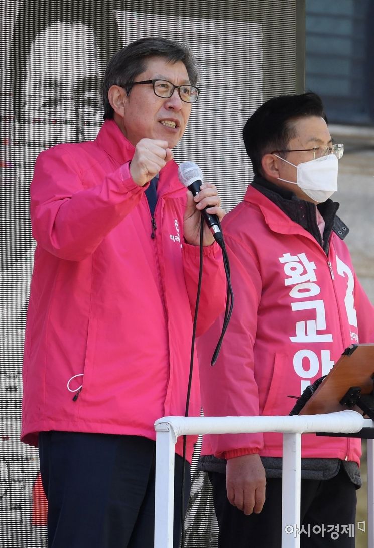 [포토] 박형준 선대위원장, 황교안 후보 지원 유세