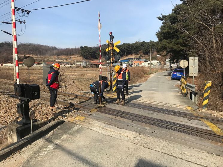 [포토] 한국철도, 봄철 해빙기 안전 특별점검