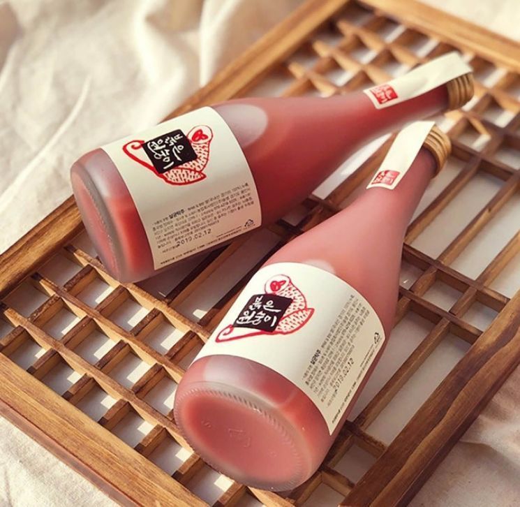 [드링킷] 독특한 빛깔을 가진 술이 있다?