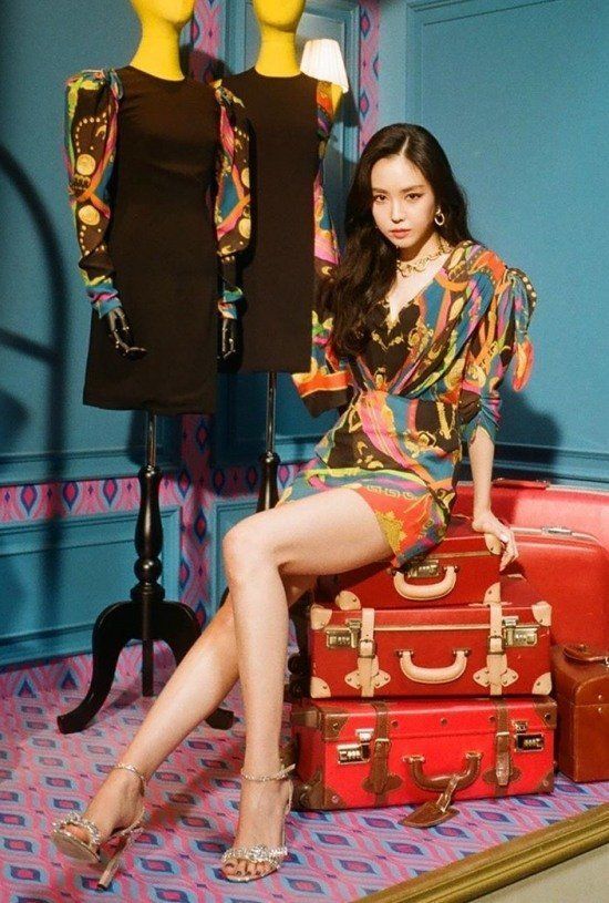 [포토] 손나은 '아슬아슬한 각선미'