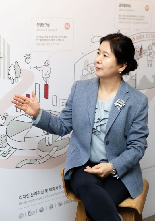 윤주현 한국디자인진흥원 원장이 K디자인과 문화 확산 등에 대해 이야기하고 있다. / 사진제공=디자인진흥원