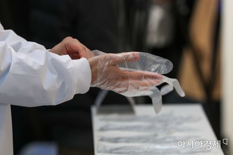 [21대 총선]"투표 인증샷, 손등 도장 대신 확인서 받으세요"