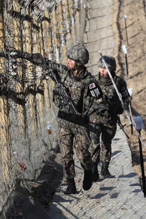 내년 12월14일부터 육군 병사 복무기간 18개월로 단축 (상보)