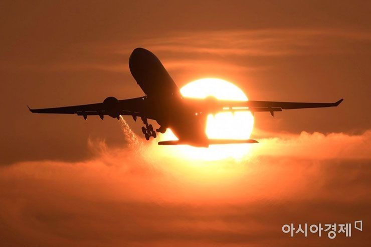 날아오르는 비행기 모습. 사진은 기사 중 특정 표현과 관계 없음. / 사진=연합뉴스