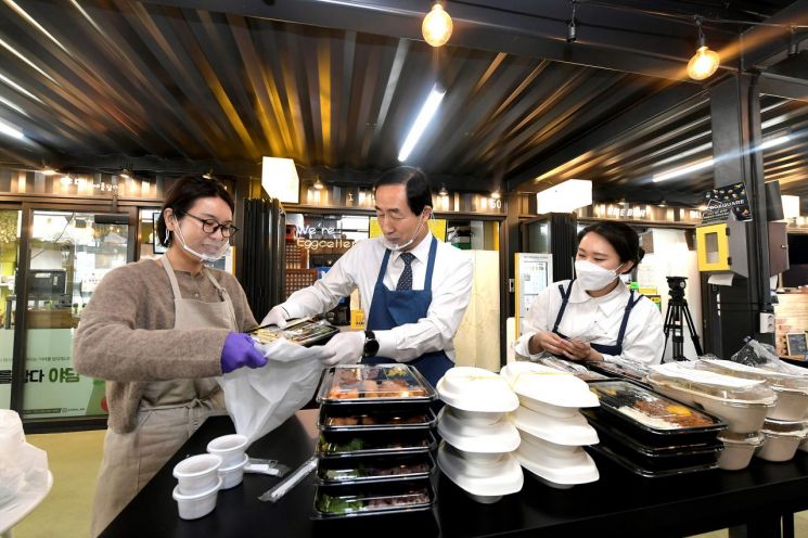 '청년 요식업자'와 '취약계층' 위한 일석이조 식사 지원