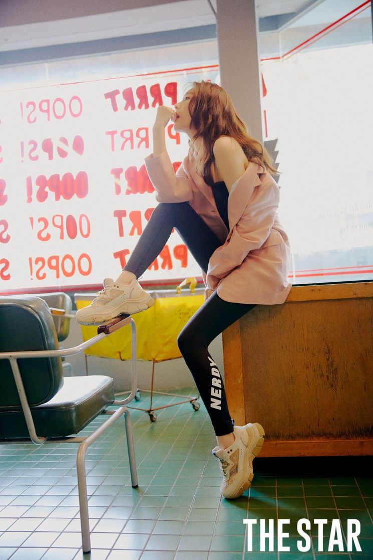 널디(NERDY) 여신 강민경