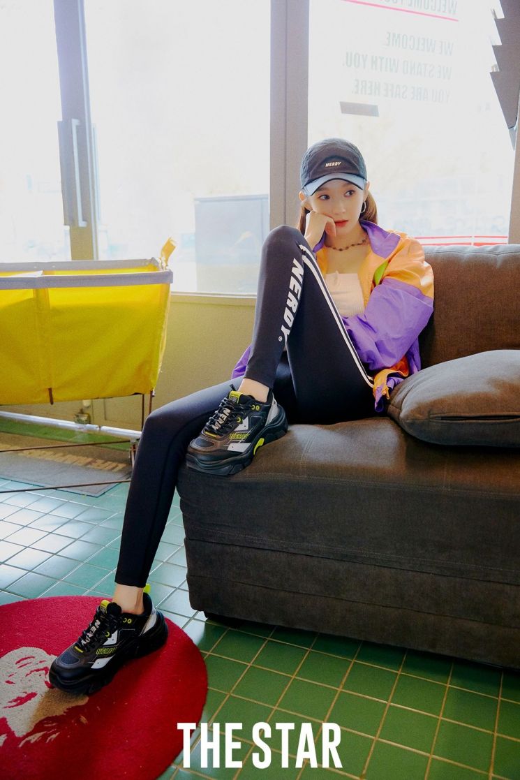 널디(NERDY) 여신 강민경