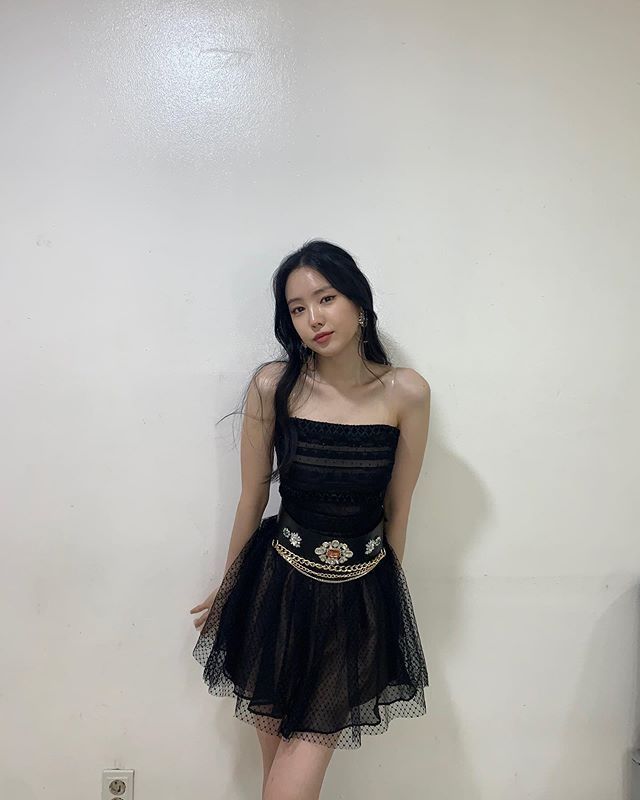 [포토] 손나은, 매혹적인 눈빛의 요정…"우리 팬들 최고"