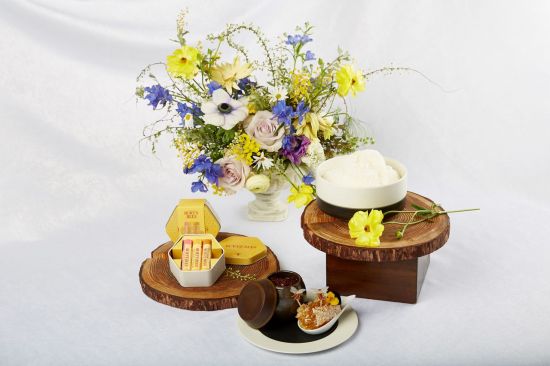 돌아온 '망빙'의 계절…빙수 장사 개시한 호텔·쇼핑몰들