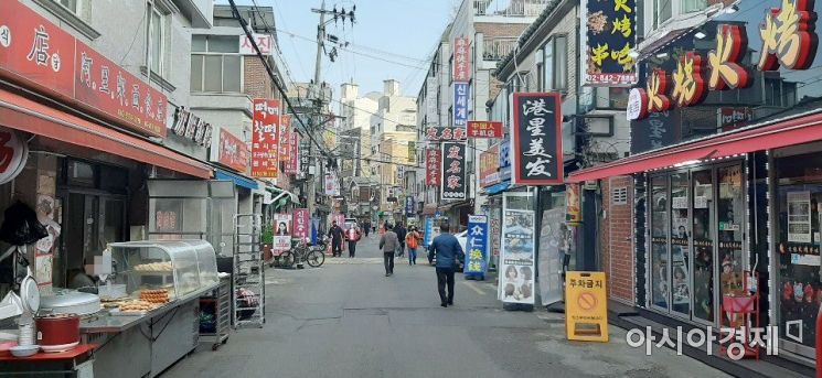 27일 오후 서울 영등포구 대림중앙시장 일대가 한산한 모습을 보이고 있다. 사진=한승곤 기자 hsg@asiae.co.kr