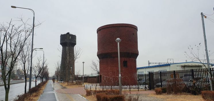 Suwon Station Water Tower