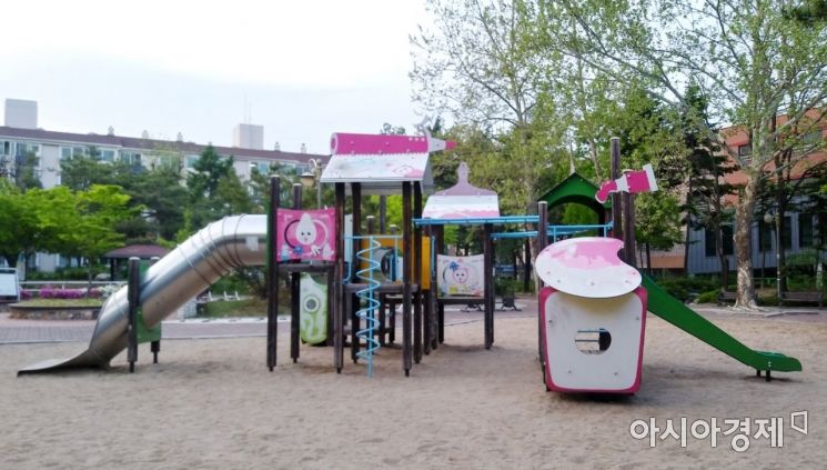 "놀이터에서 어린이 본 적 있나요?" '놀 시간'도 없는 아이들 