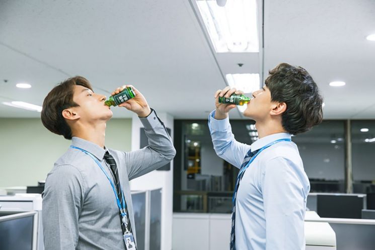 [드링킷] 술자리에 없어선 안될 필수품