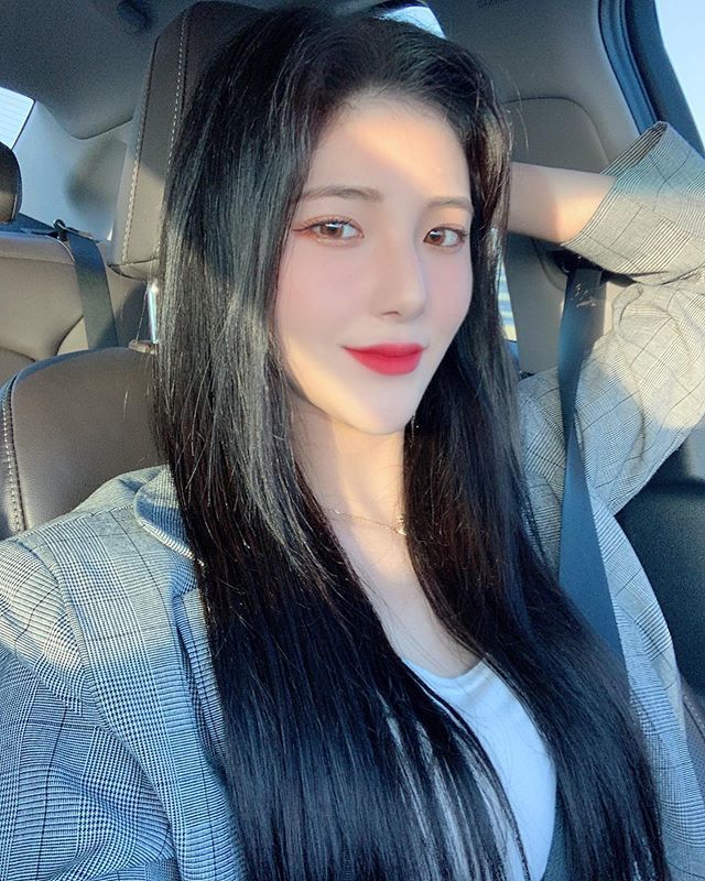 [포토] 치어리더 김해리 '눈부신 비주얼'