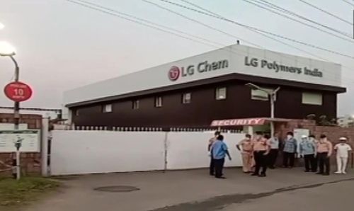 인도 남부 안드라프라데시주의 LG폴리머스 공장