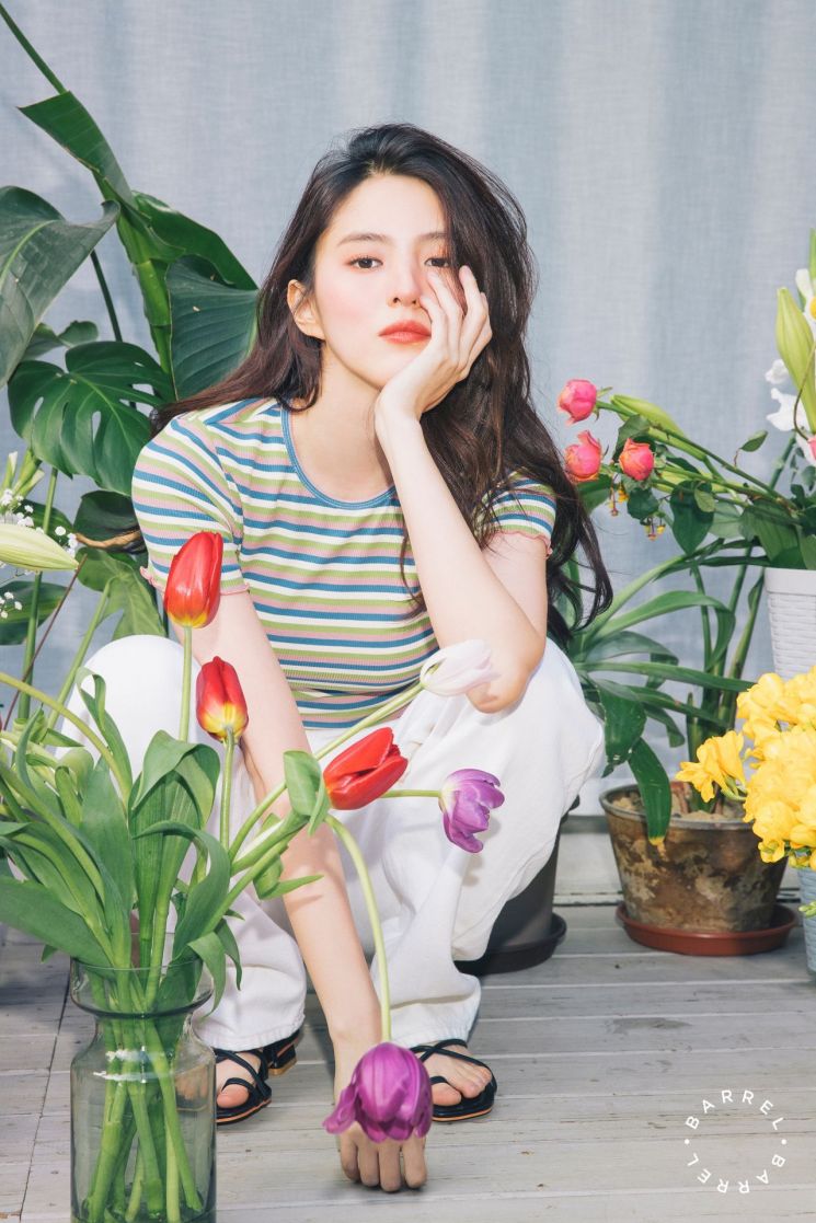 한소희의 배럴핏 20SS 화보