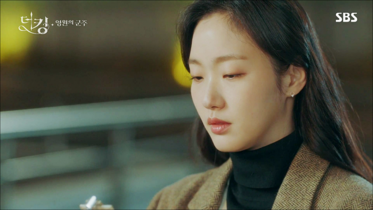 배우 김고은