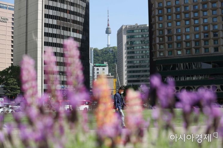 [포토]'아름다운 꽃, 시원한 봄바람' 