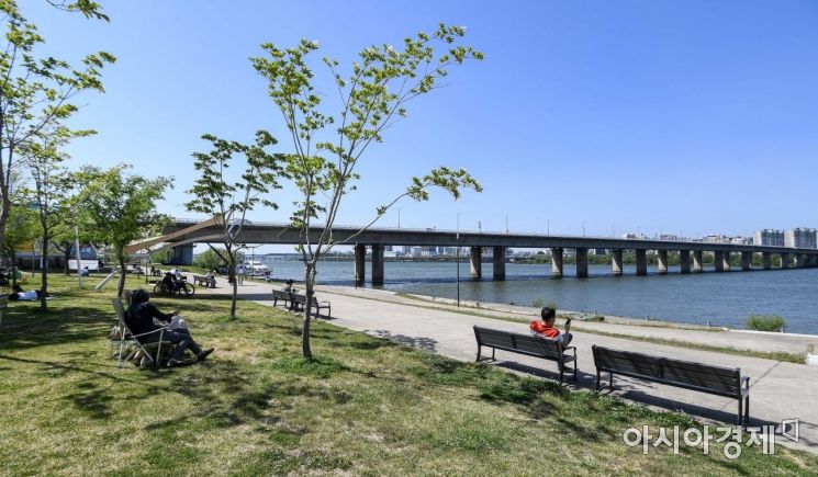 [포토]파란하늘 펼쳐진 서울 도심