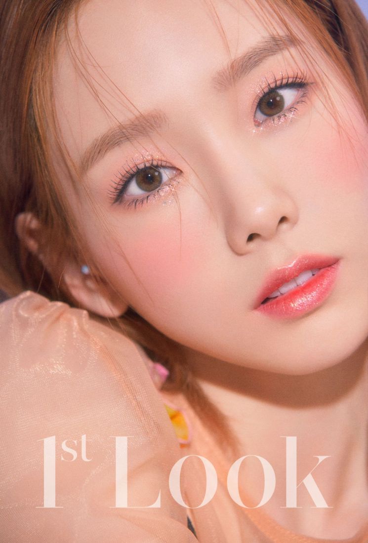 태연, 힐링·청순 뷰티 여신