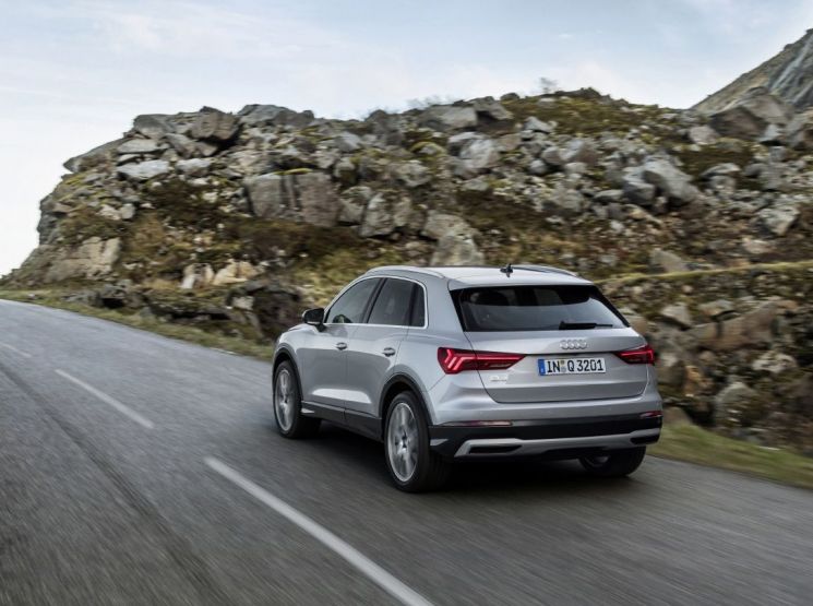 아우디, 컴팩트 SUV Q3·Q3 프리미엄 출시