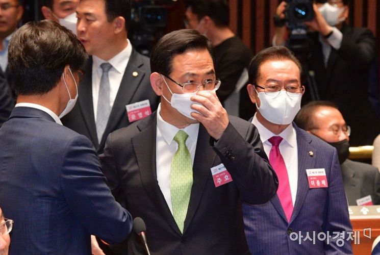주호영 미래통합당 원내대표가 21일 국회에서 열린 당선자 워크숍에 참석하고 있다./윤동주 기자 doso7@