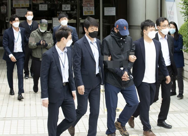 '범죄단체가입죄 첫 적용' 박사방 유료회원 2명 구속