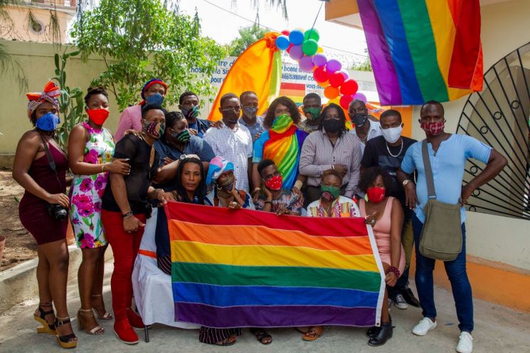코스타리카, 동성결혼 합법화…중남미 국가중 6번째 