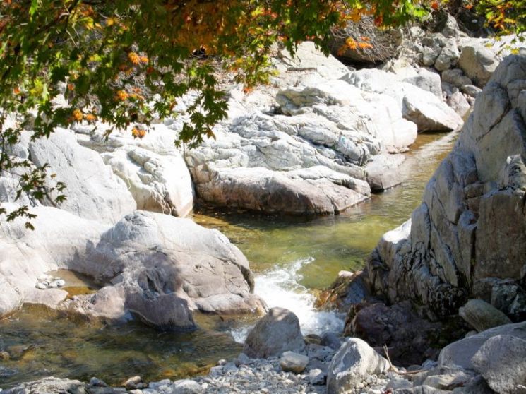 가평 연인산도립공원 청정 휴식공간 재탄생…2천톤 쓰레기 수거