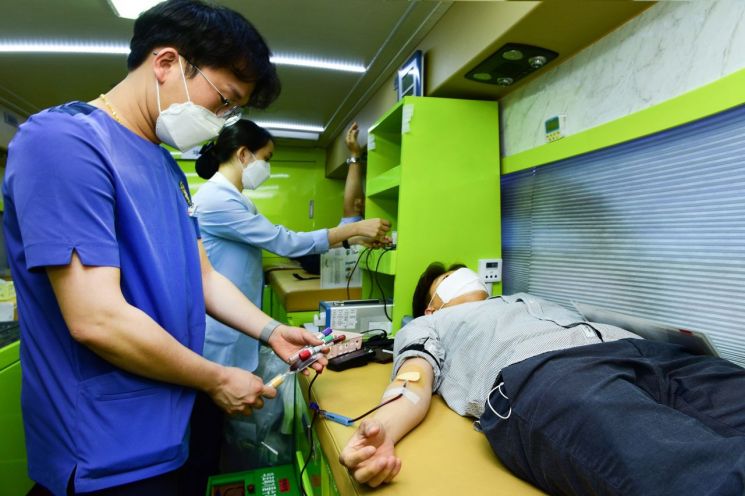 한전, 코로나19 위기 극복 임직원 '사랑나눔 헌혈 캠페인' 진행 