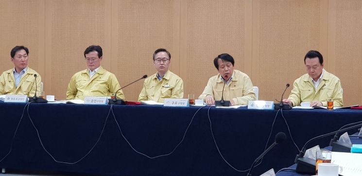 이성 구로구청장, 회사원 해고 대신 유급 휴가 유도 행정 펼쳐 '박수'! 