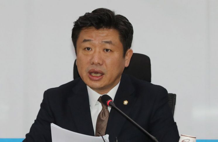 통합당 30·40 모임 ‘기본소득 논의’ 시작…“당 의견 모으는 시발점 되길”