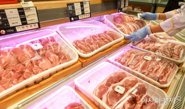 [포토]재난지원금 등에 따른 소비 증가로 돼지고기 가격 상승