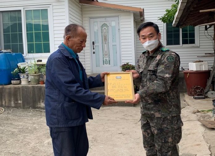 '국군은 죽어서 군번줄을 남긴다' …67년만에 가족 품에 안긴 참전용사 